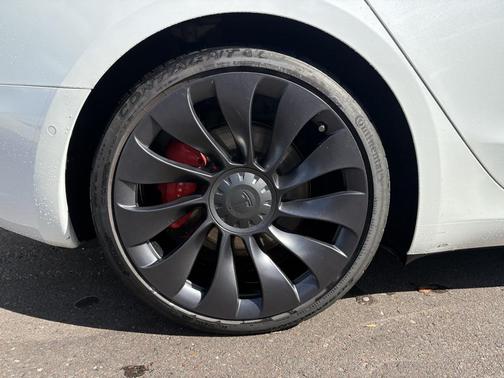 2021 Tesla Model 3 Performance