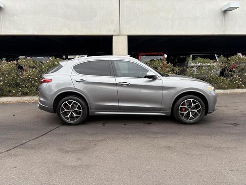 2021 Alfa Romeo Stelvio Ti