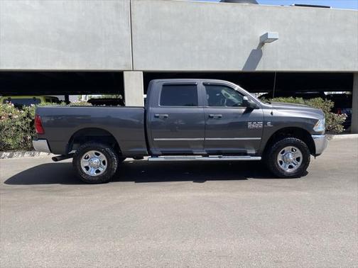 2018 RAM 2500 Tradesman Crew Cab 4x4 6'4' Box