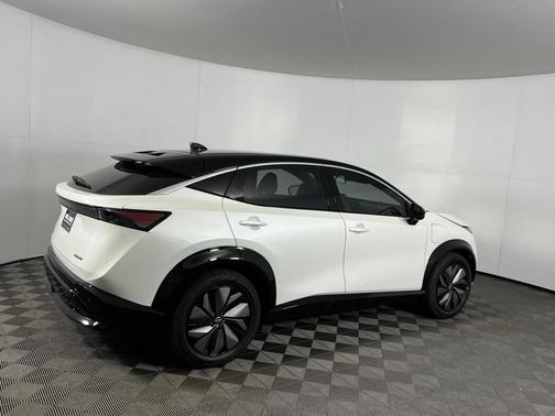 2024 Nissan ARIYA ENGAGE