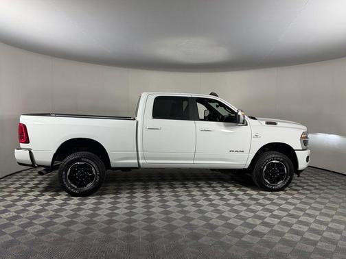 2026 RAM 2500 Laramie Crew Cab 4x4 6'4' Box