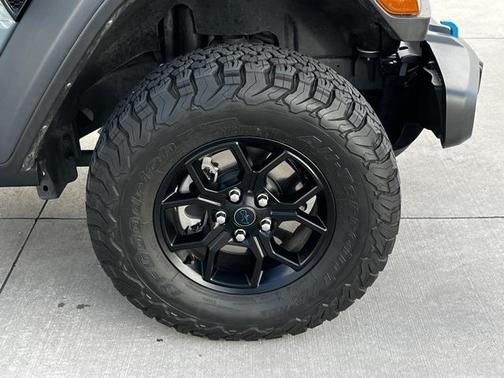 2024 Jeep Wrangler 4xe Willys