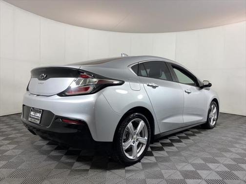 2018 Chevrolet Volt LT