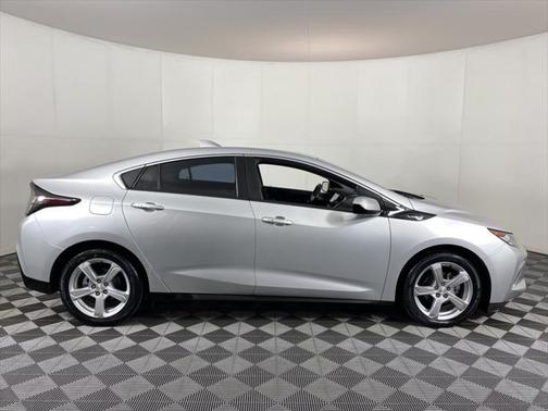 2018 Chevrolet Volt LT