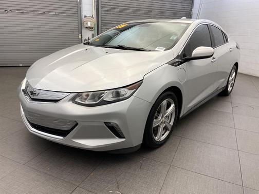 2018 Chevrolet Volt LT