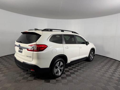 2024 Subaru Ascent Premium 7-Passenger