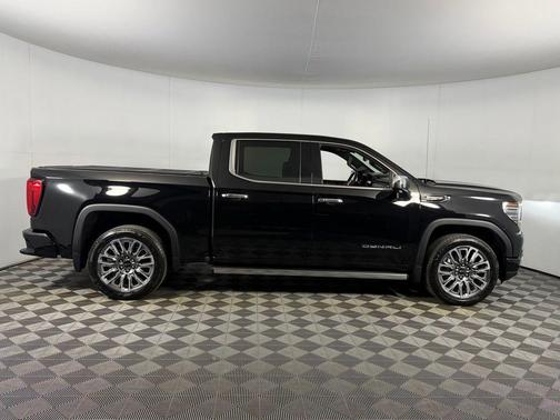 Onyx Black 2025 GMC Sierra 1500 Denali Ultimate