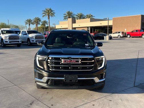 2025 GMC Acadia Elevation AWD