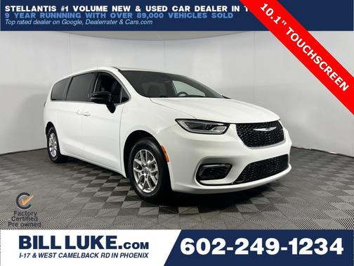 2024 Chrysler Pacifica Touring