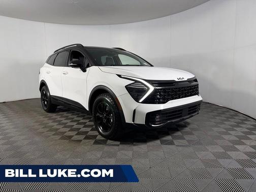 Glacial White Pearl 2025 Kia Sportage S