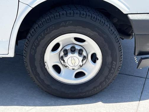 2020 Chevrolet Express 2500 RWD 2500 Regular Wheelbase WT