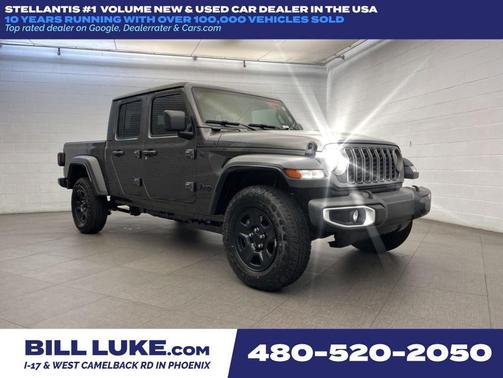 Granite Crystal Metallic Clearcoat 2026 Jeep Gladiator Sport