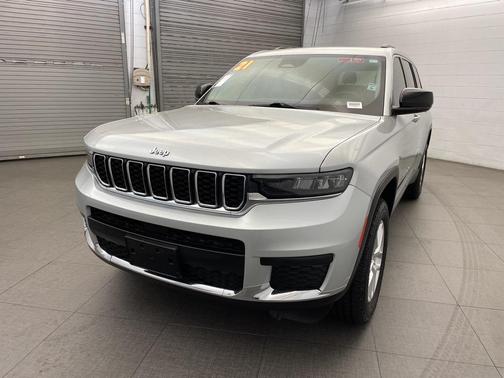 2021 Jeep Grand Cherokee L Laredo