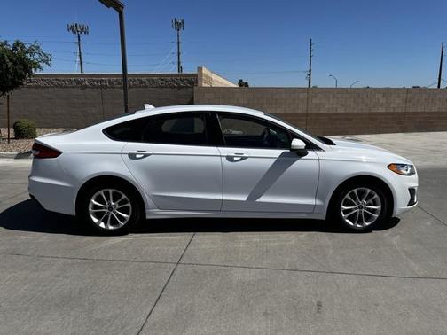 2020 Ford Fusion Hybrid SE