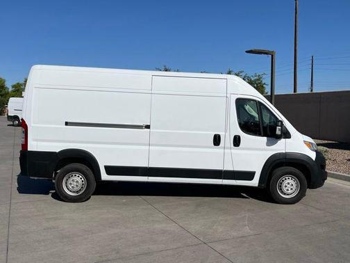 Bright White Clearcoat 2026 RAM ProMaster 2500 Tradesman