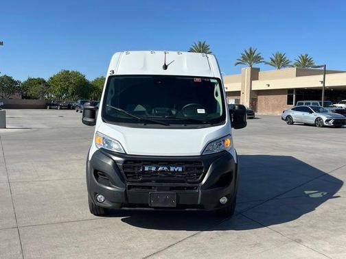 Bright White Clearcoat 2026 RAM ProMaster 2500 Tradesman