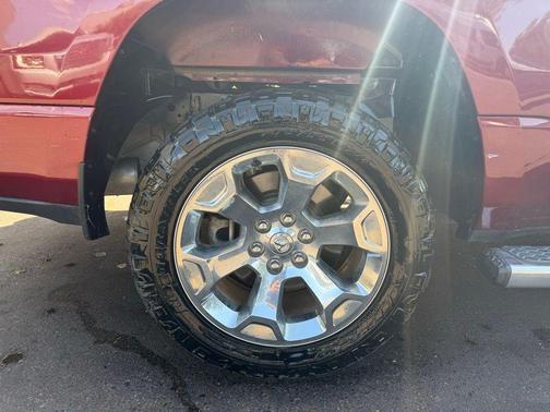 Delmonico Red Pearlcoat 2019 RAM 1500 Big Horn