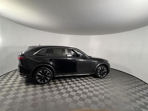2025 Mazda CX-90 PHEV Premium Plus