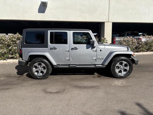 2018 Jeep Wrangler JK Unlimited Sahara