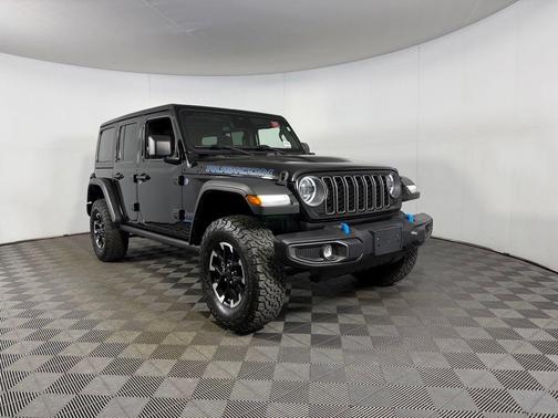 Black Clearcoat 2025 Jeep Wrangler 4xe Rubicon
