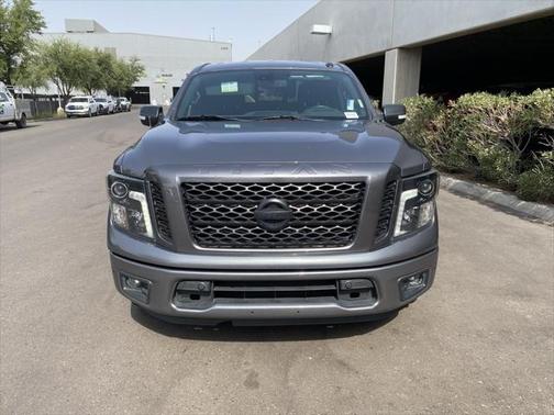 2019 Nissan Titan SV