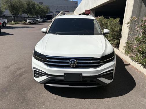 2023 Volkswagen Tiguan 2.0T SE 4MOTION