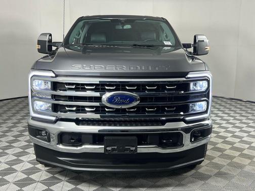 Carbonized Gray Metallic 2025 Ford F-250 Lariat