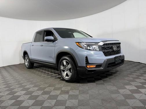 Gray 2025 Honda Ridgeline RTL