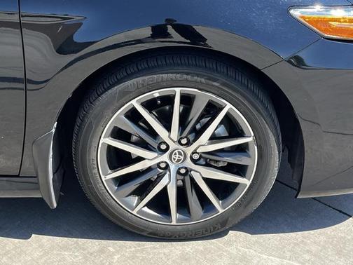 2024 Toyota Camry XLE