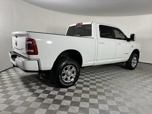 2024 RAM 2500 Laramie Crew Cab 4x4 6'4' Box