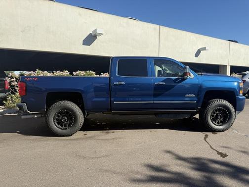 2019 Chevrolet Silverado 3500 High Country