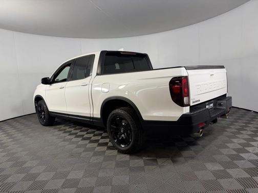 2025 Honda Ridgeline Black