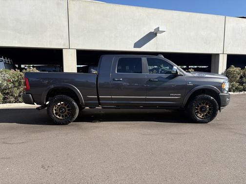 2019 RAM 2500 Limited Mega Cab 4x4 6'4' Box
