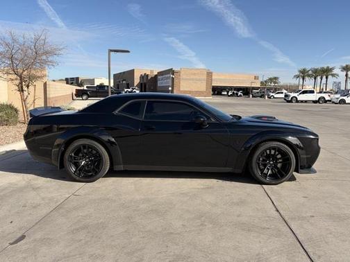 2022 Dodge Challenger R/T Scat Pack Widebody