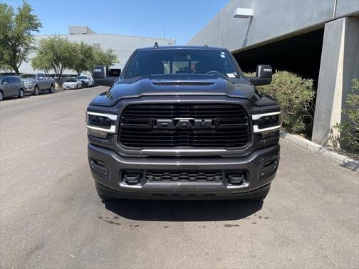 2024 RAM 3500 Laramie Crew Cab 4x4 6'4' Box