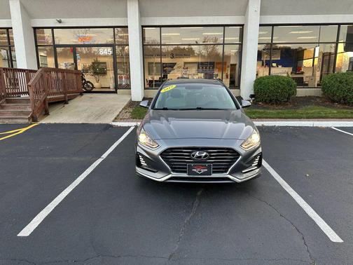 2018 Hyundai SONATA SEL