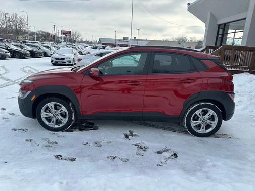 2023 Hyundai KONA SEL
