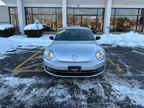 2012 Volkswagen Beetle Base
