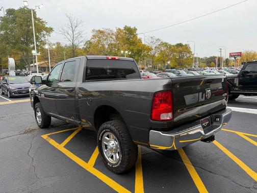 2018 RAM 2500 Tradesman Crew Cab 4x4 6'4' Box