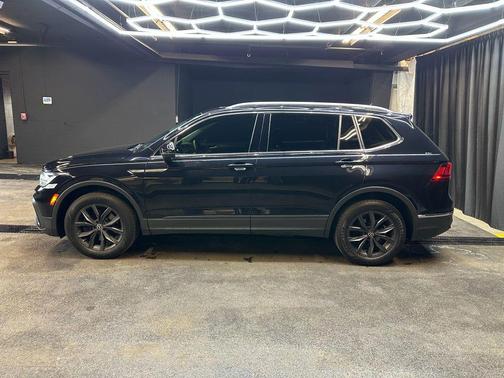 2022 Volkswagen Tiguan 2.0T SE 4MOTION