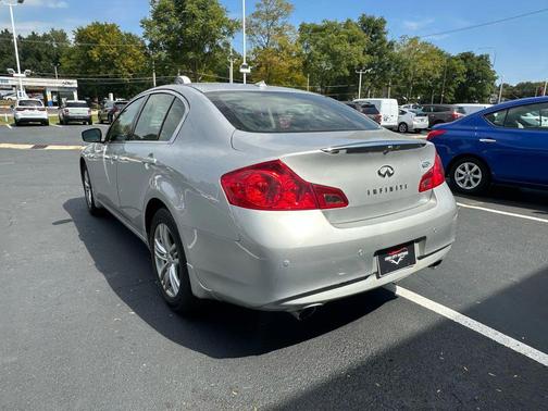 2013 INFINITI G37x Base