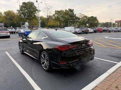 2018 INFINITI Q60 3.0T LUXE