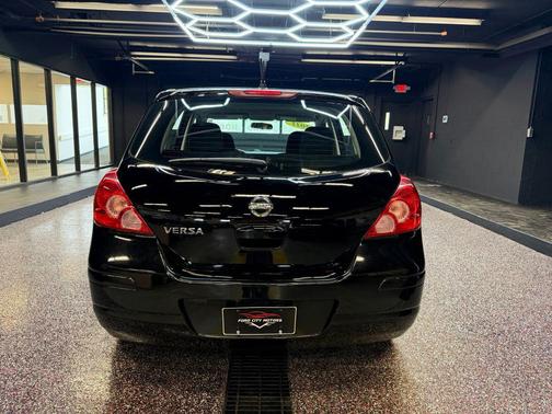 Super Black 2011 Nissan Versa 1.8 S
