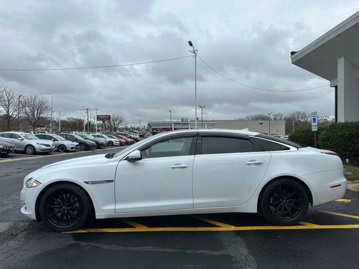 2014 Jaguar XJ XJL Portfolio