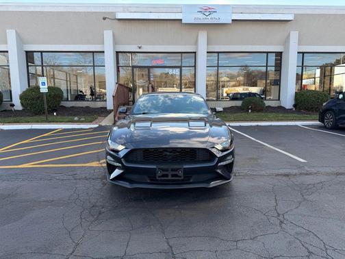 2022 Ford Mustang EcoBoost