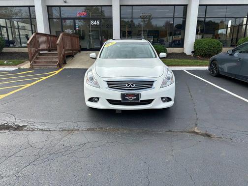 2013 INFINITI G37x Base