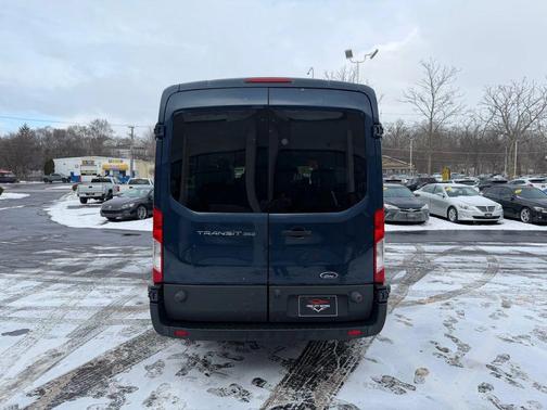 2017 Ford Transit-350 XL