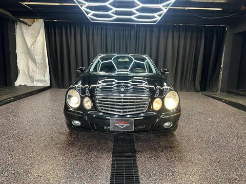 Black 2008 Mercedes-Benz E-Class E 350 4MATIC Sedan 4D