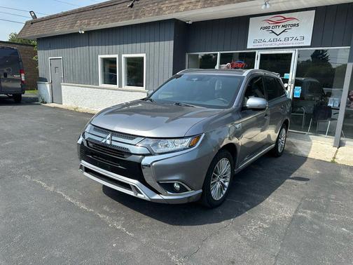 2022 Mitsubishi Outlander PHEV SEL