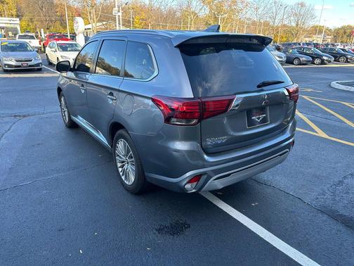 2022 Mitsubishi Outlander PHEV SEL